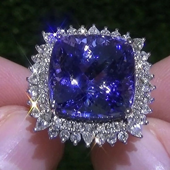 New 925 Silver Beautiful Square Blue Sapphire Ring - Picture 3 of 5